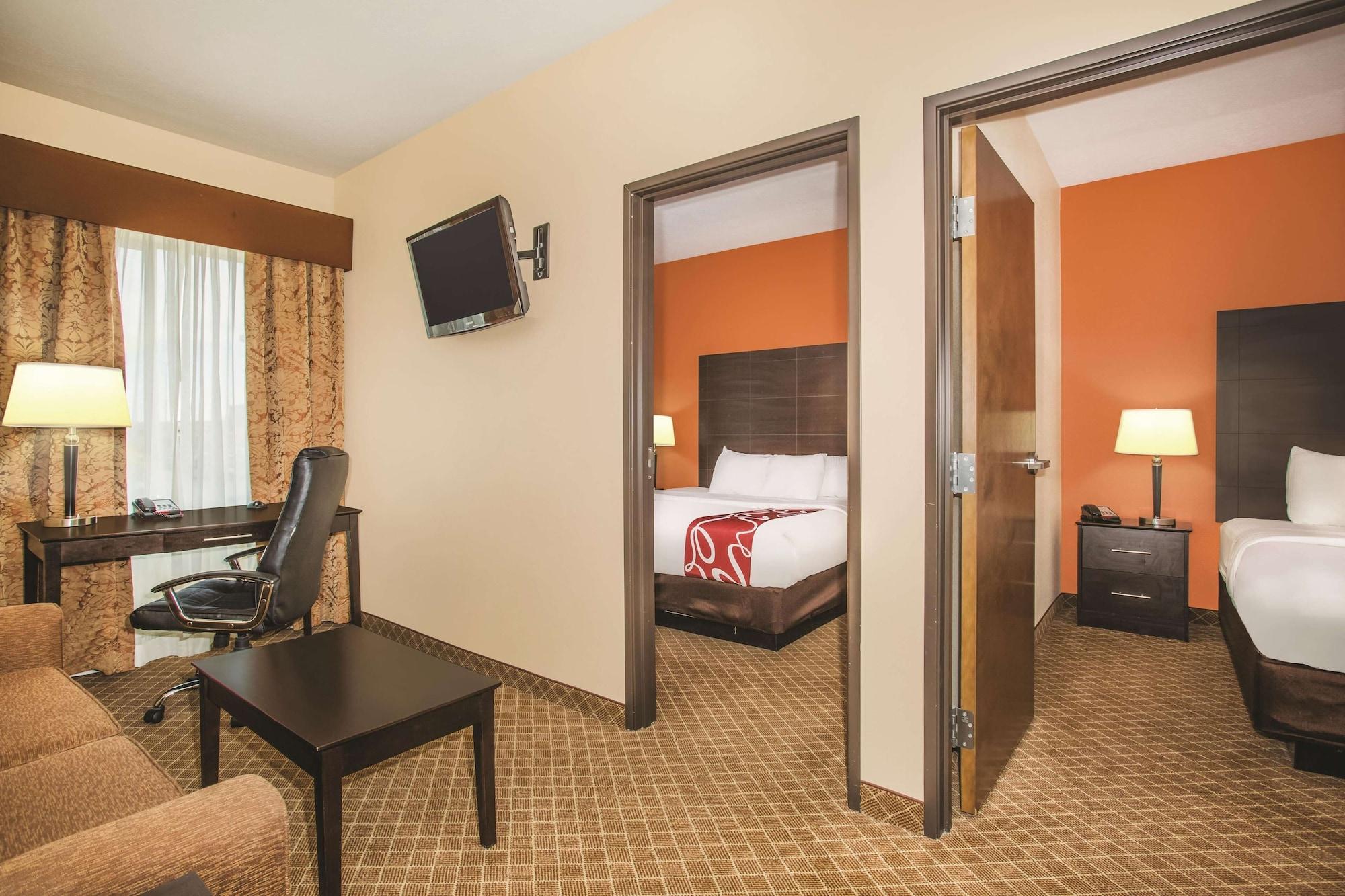 La Quinta By Wyndham Ely Hotel Eksteriør billede